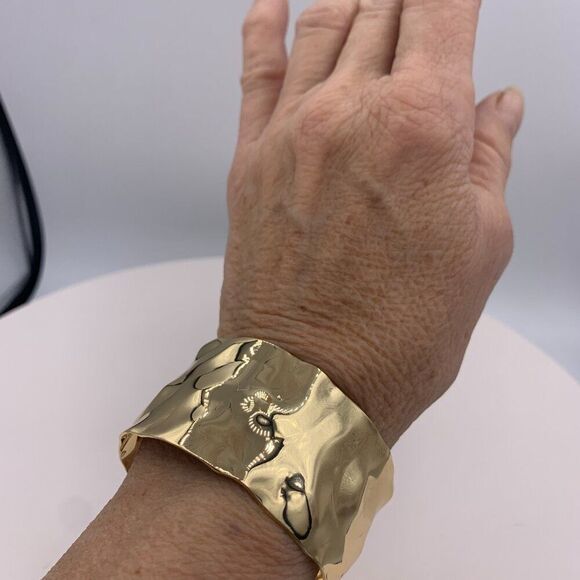 NWOT, solid sterling 925 ring with 22 K gold, real amethyst, wide band, texture - Picture 14 of 15